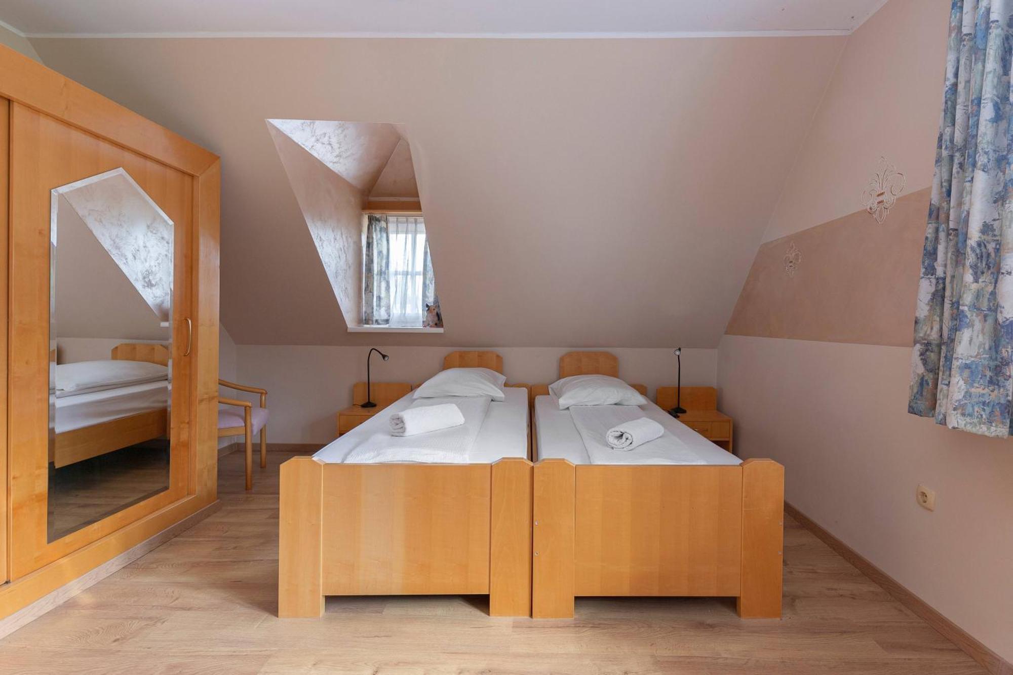 Hotel Burger Venise Recica ob Savinji Extérieur photo